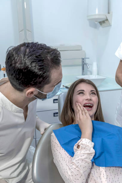 Best Emergency Treatment for Dental Infections or Abscesses in Meadow Les, AK